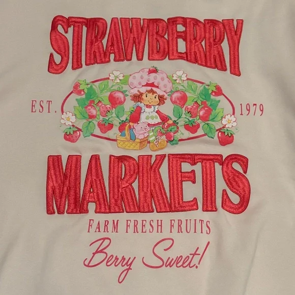Strawberry Shortcake Markets White Sweatshirt - Picture 2 of 4